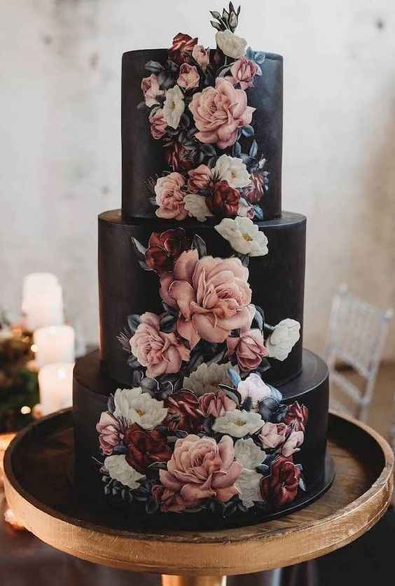 WEDDING CAKE 3