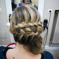 Acconciatura capelli medio lunghi - 1