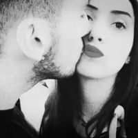 Postate una foto di voi due 👇 - 1