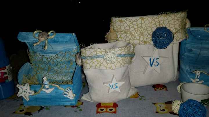 Con poco si puó - 1