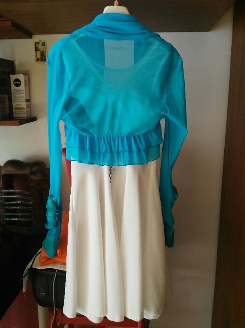 Idee su vestitino bianco per cena post matrimonio - 2