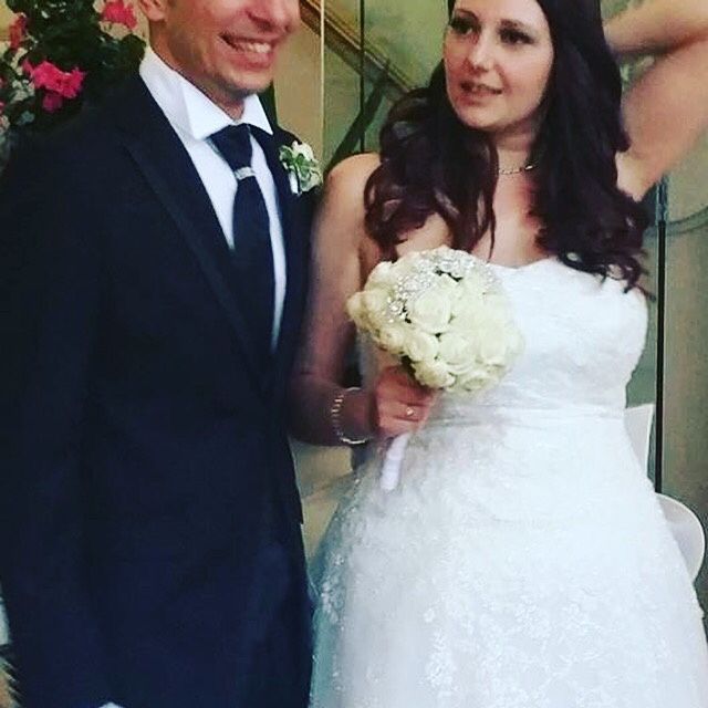 Sposine in bianco ottico! - 1