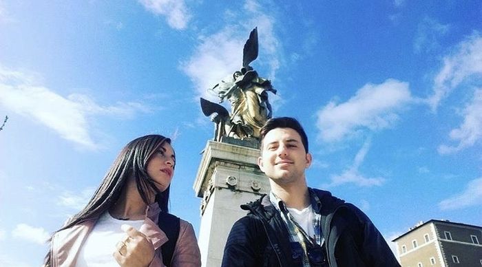 Condividete la vostra prima foto insieme e quella più recente! 1