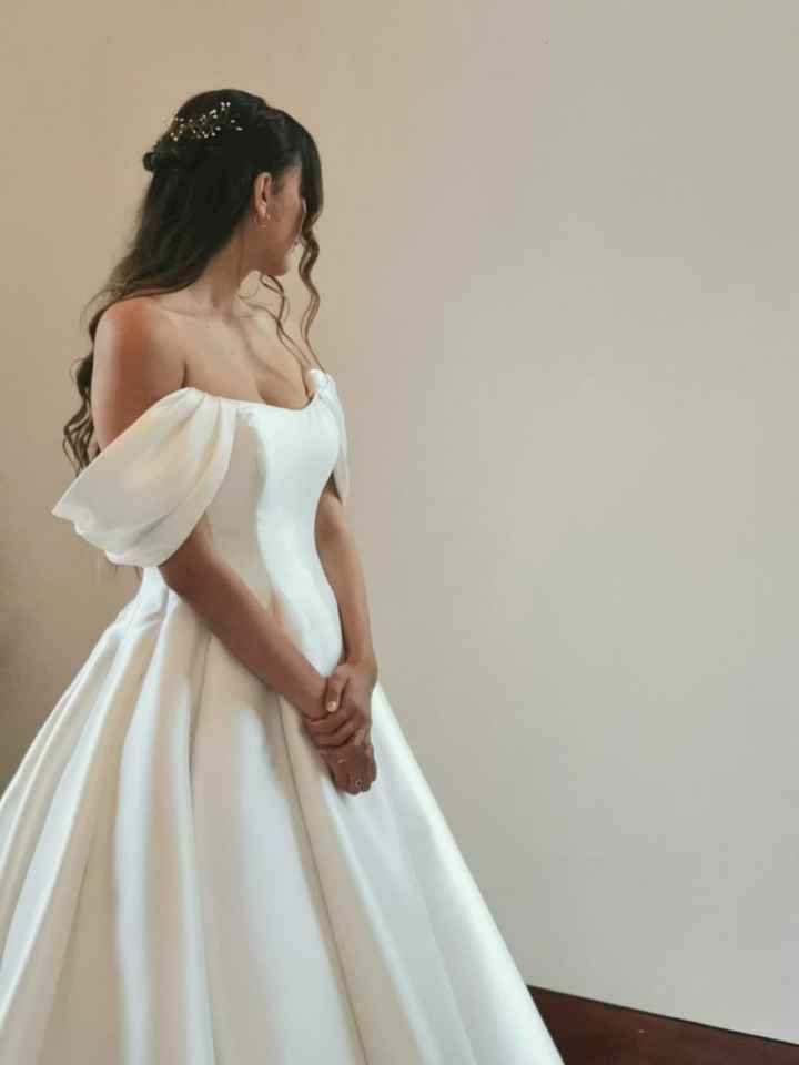 Acconciatura sposa capelli lunghi sciolti - 2