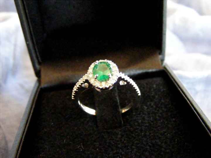 il mio anello di fidanzamento