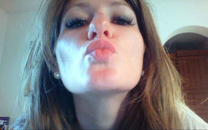 venite vicino che vi do un bacio