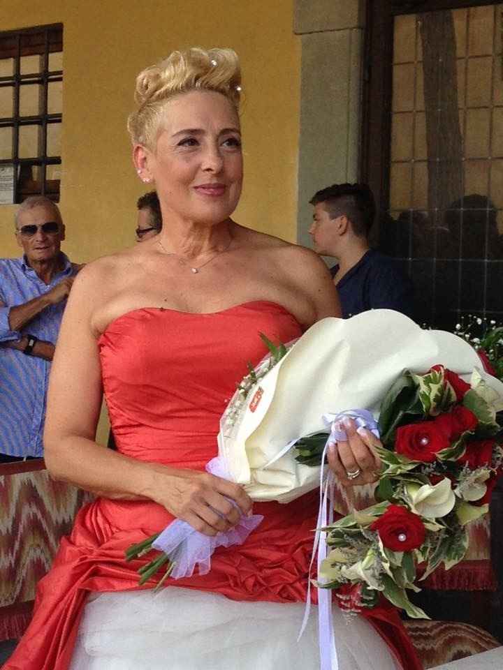 Osi o non osi? - L'acconciatura - 1