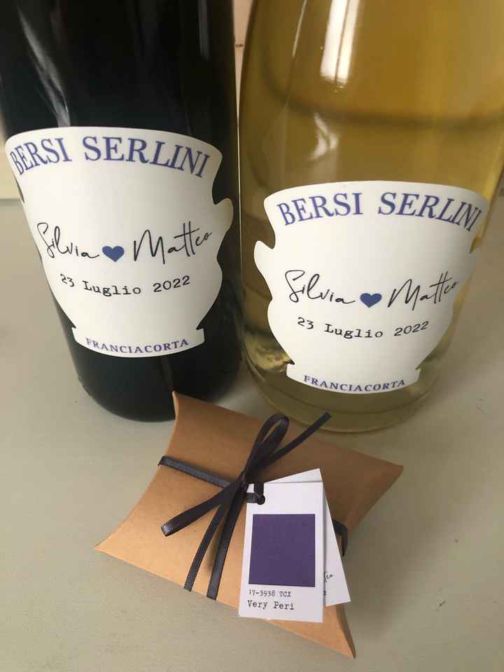 Grafiche, dettagli, bomboniere e gadget - 1