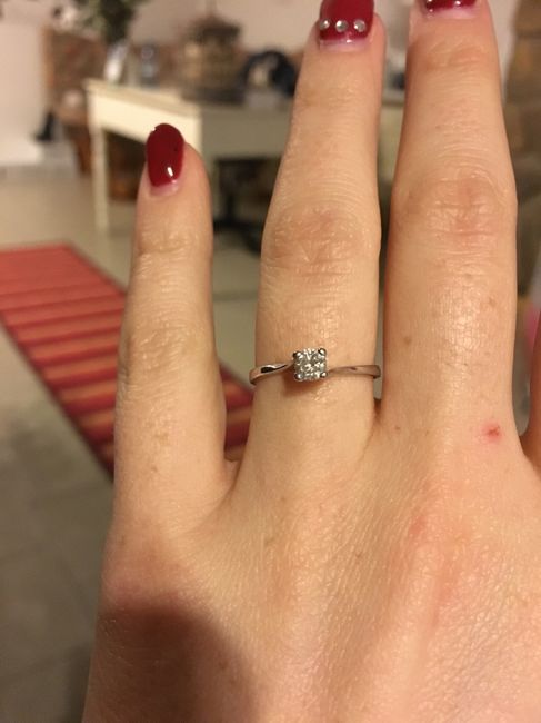 Anello di fidanzamento. - 1