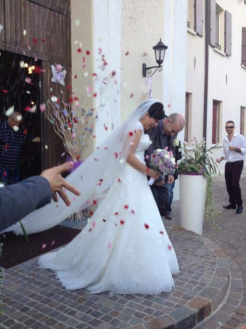 Condividiamo la foto del nostro abito il giorno delle nozze ? - 1