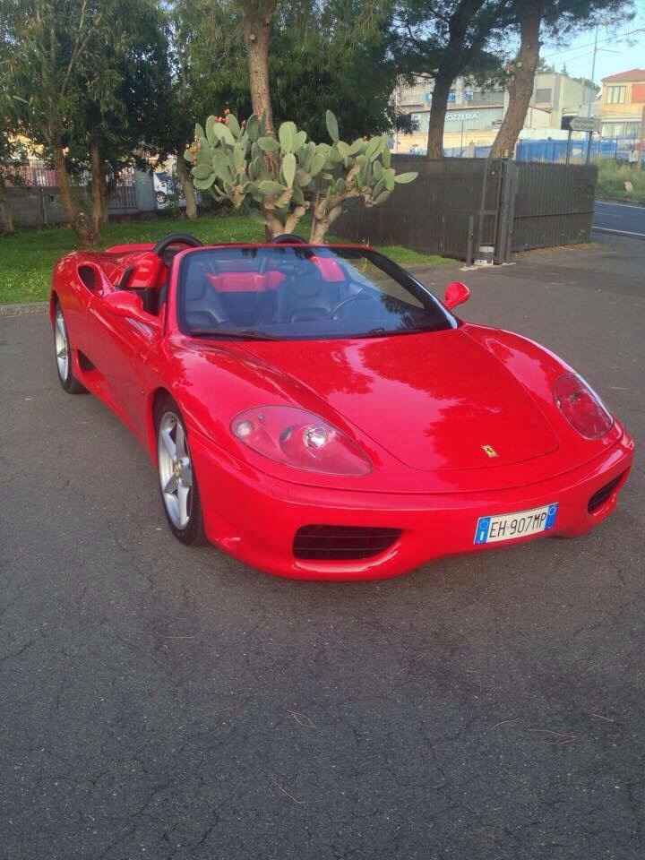 Macchina sposa.. due o quattro porte? - 1