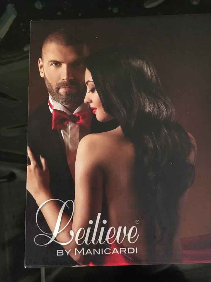 A a a cercasi reggiseno per schiena scoperta e scollo q cuore - 3