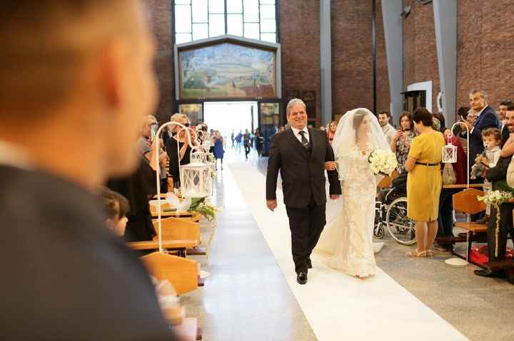  Spose! Voglio le vostre foto mentre andate all'altare!😃 - 1