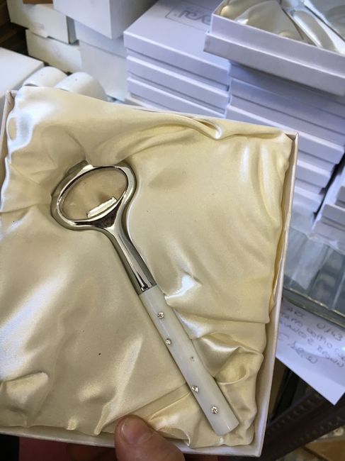 Heeelp bomboniere - 2