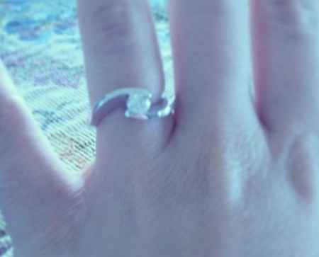 Anello di fidanzamento si o anello no? - 1