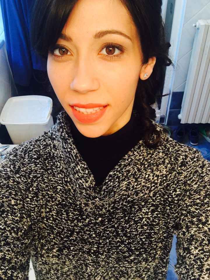 1*prova trucco è capelli in direzione per l'abito - 1