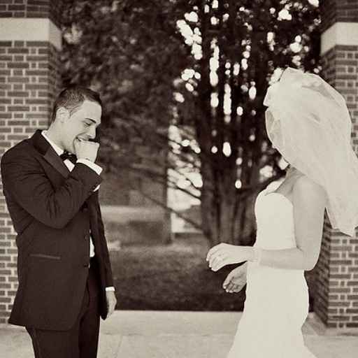 Quando lo sposo vede la sposa arrivare... - 1