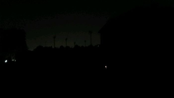 Salta la luce quando lui non c'è - 2