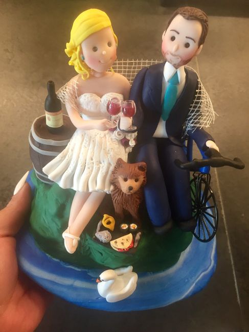 Cake Topper 2
