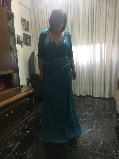 Ebbene sì .. anche mia suocera ha il vestito 👗 - 4
