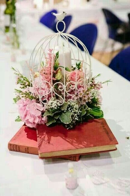 Centrotavola tema libri - 2