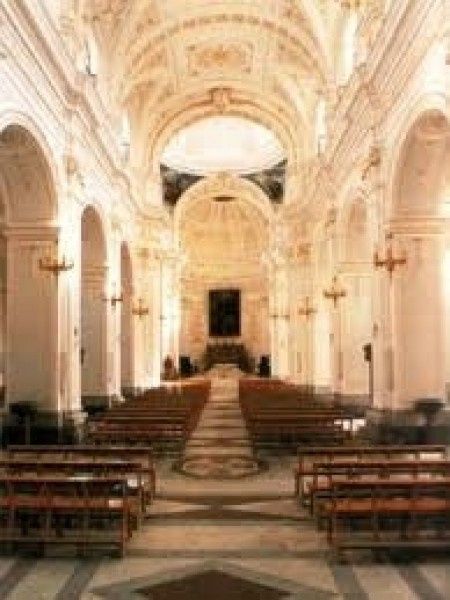 chiesa madre interno