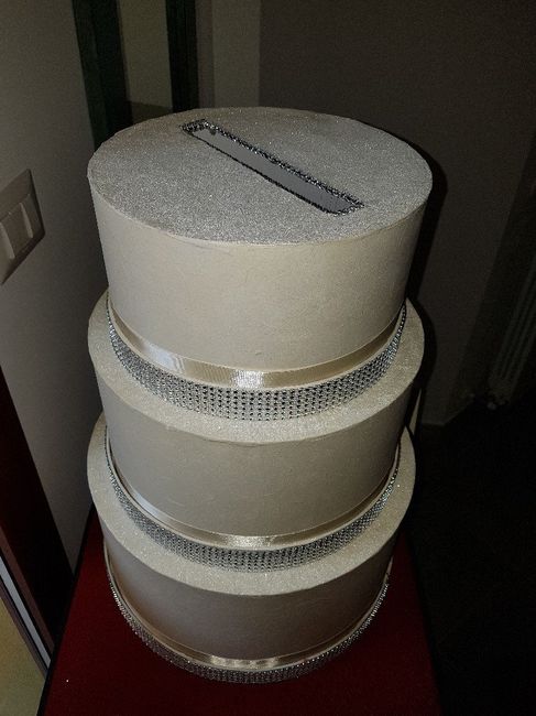 Casetta portabuste - 1