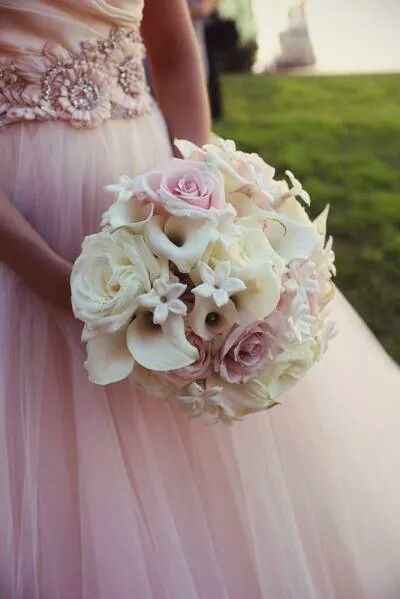 Bouquet di peonie: fiori chiusi o aperti? - 1