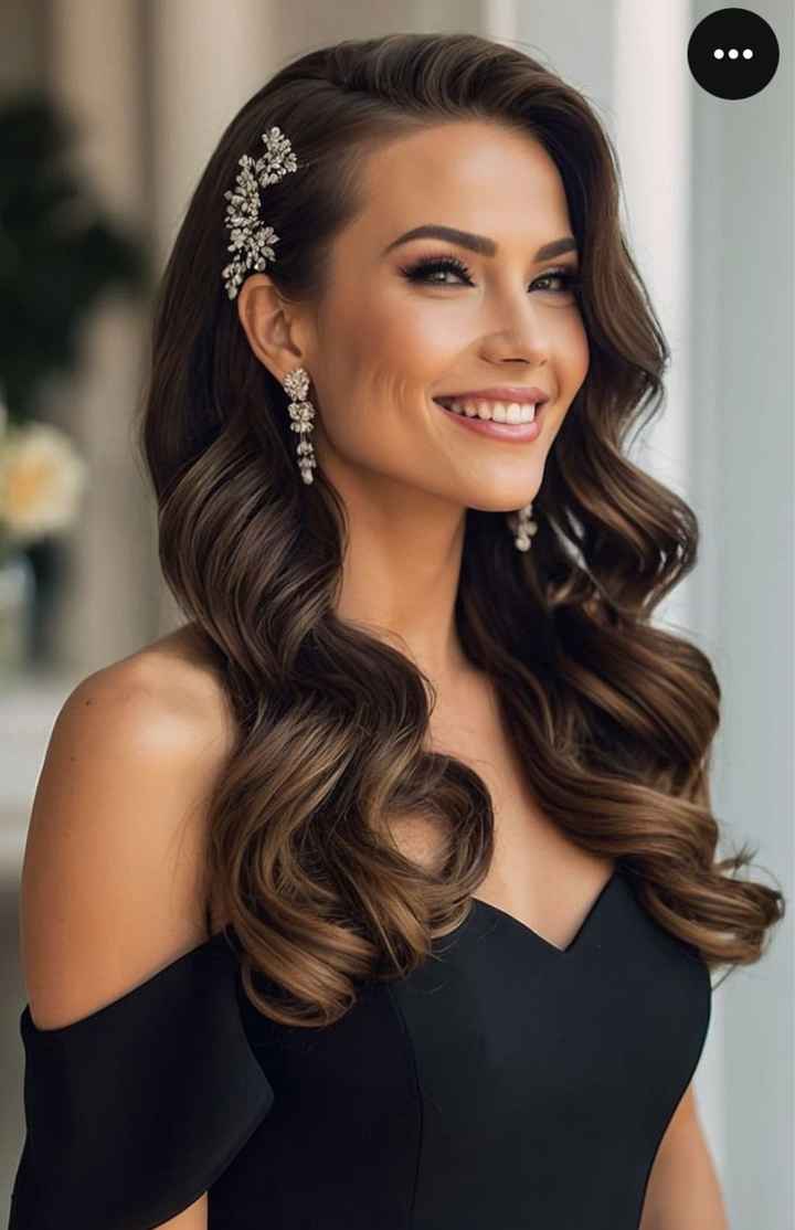 Acconciatura raccolta o capelli lisci? - 2