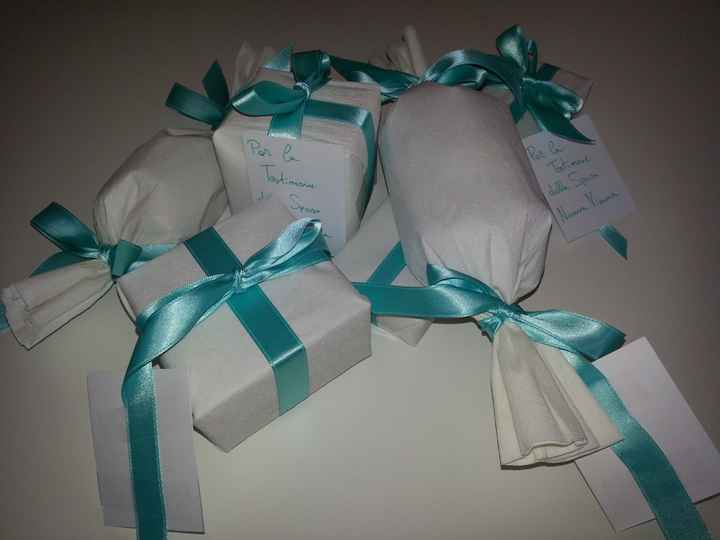 Consegna regali Testimoni - 1