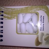 confetti con mandorla 