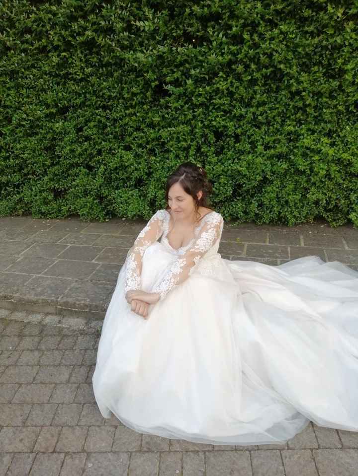 Acconciatura sposa: chignon classico o acconciatura alternativa? - 1