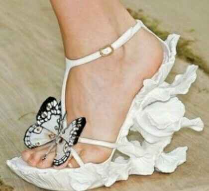 Scarpe....strane e improponibili - 6
