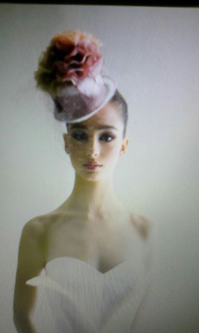 E in testa?- cappelli... - 9