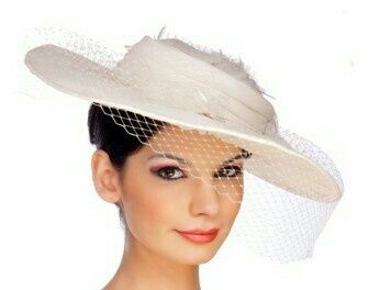 Curiosando nel mondo delle nozze-cappelli e copricapi - 9