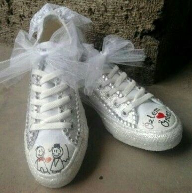 Curiosando nel mondo delle nozze -scarpe - 14