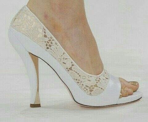 Curiosando nel mondo delle nozze -scarpe - 17