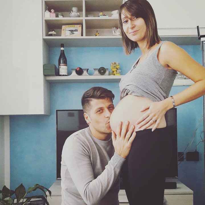 Questa è la mia a 28!! Stessa cosa mi dicono a me "ma stai per partorire"... 