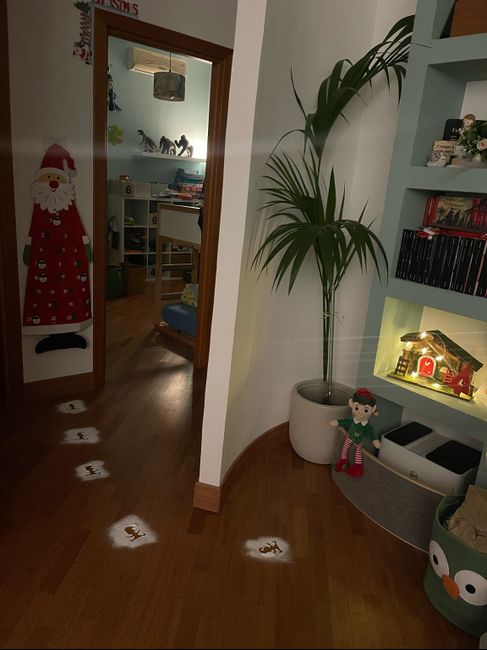 Elf on the shelf, di nuovo a corto di idee 6