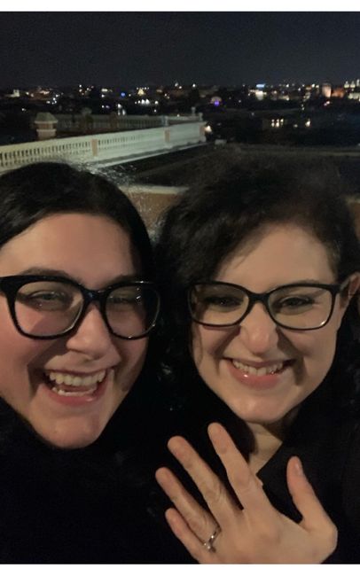 Postate una foto di voi due 👇 - 1