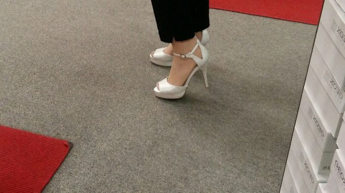  Scarpe trovate!!! - 3
