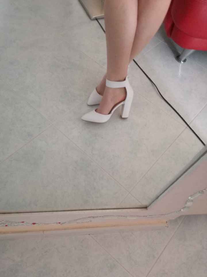 Finalmente scarpe trovate! - 1