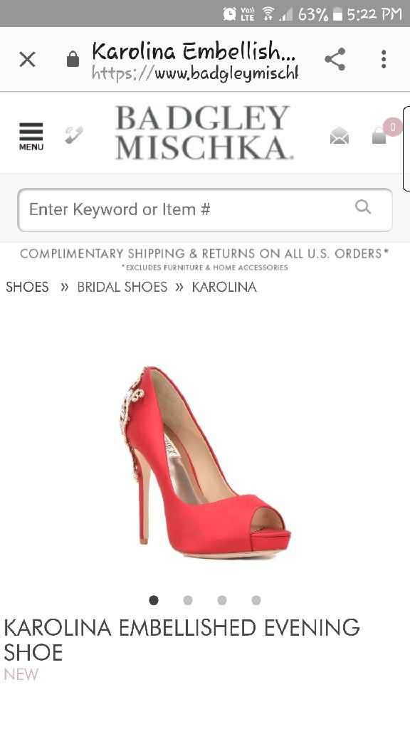  e se volessi le scarpe bordeaux? - 2