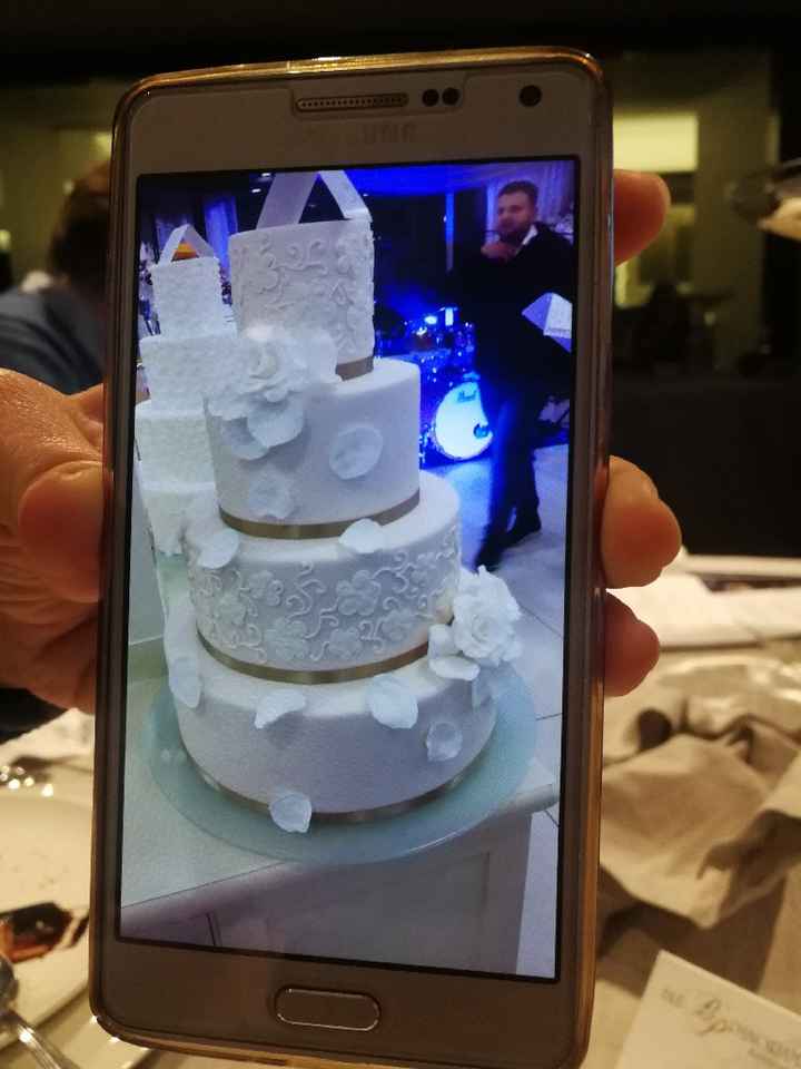 Torta nuziale 😍😍🎂🎂 - 1