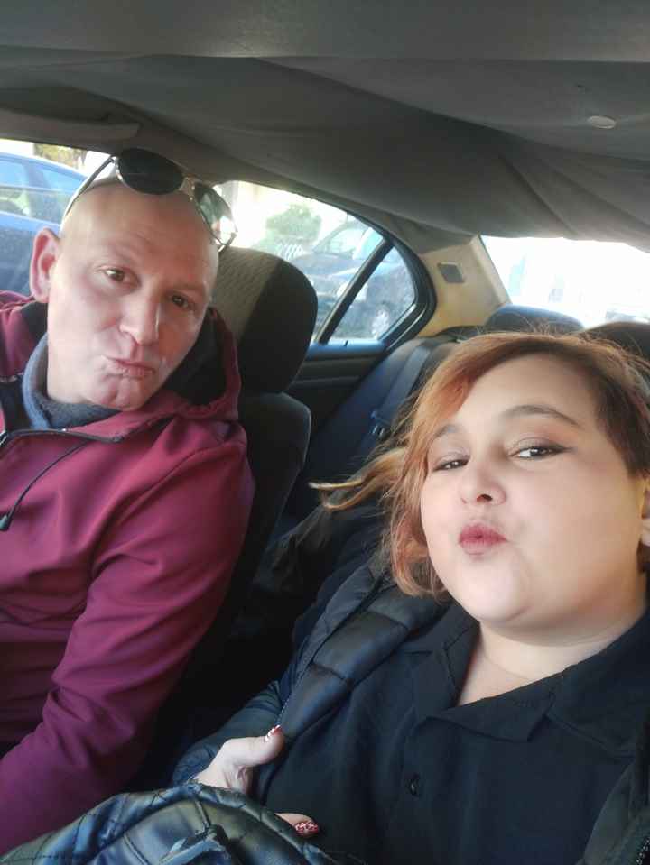 Postate una foto di voi due 👇 - 1