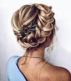 Acconciature con treccia 4