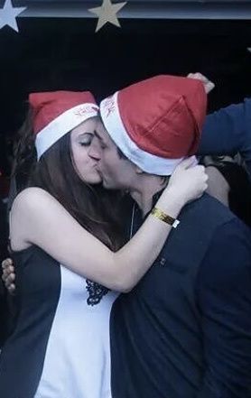Postate una foto di voi due 👇 12