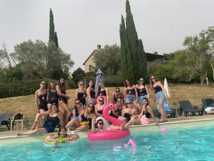 Le amiche della sposa 🥰 4