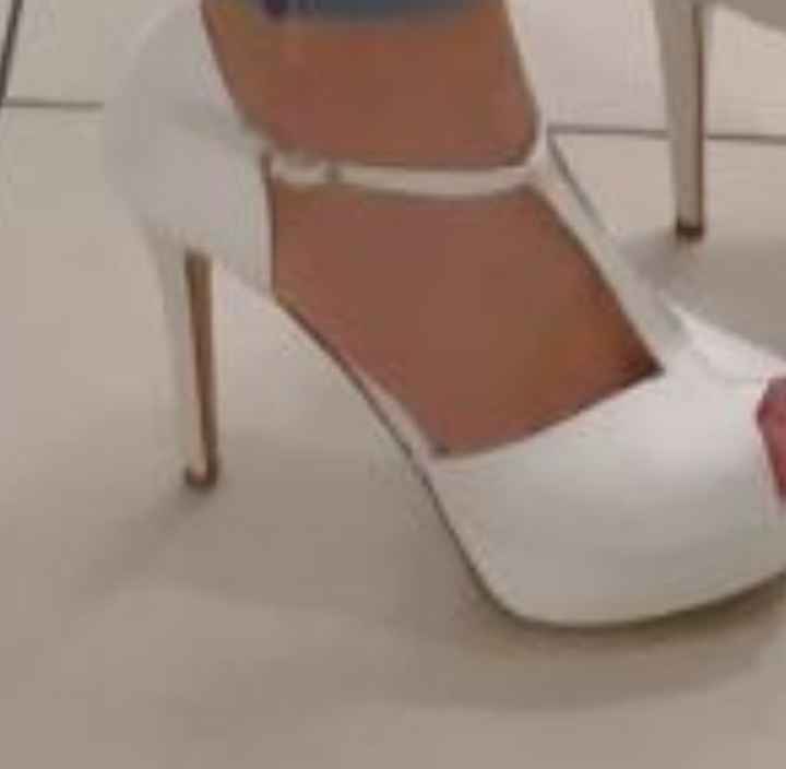 Curiosità scarpe - 1