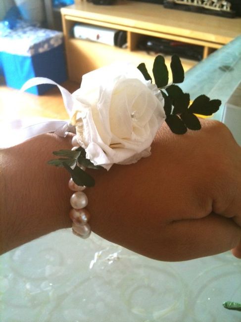corsage